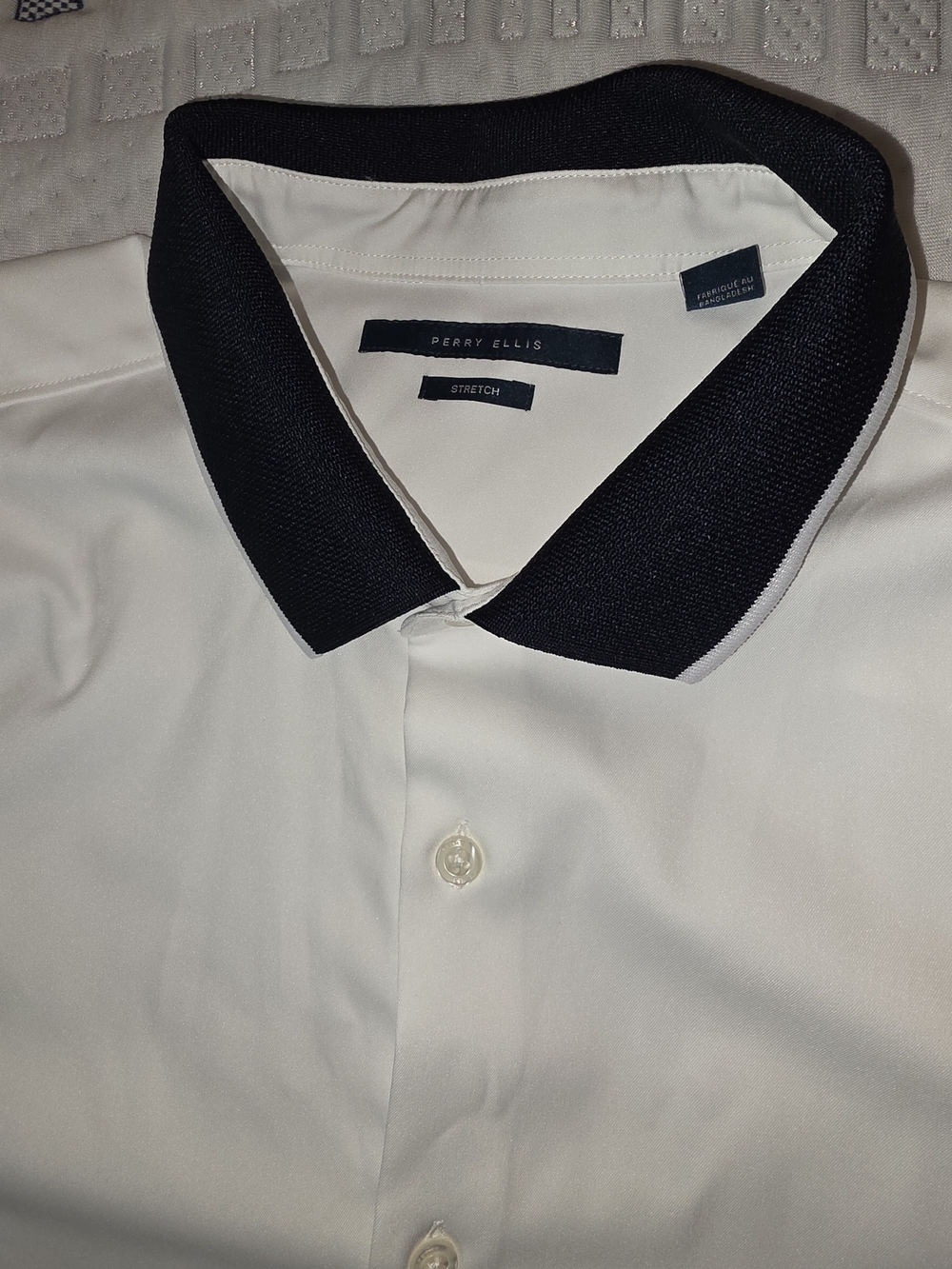 Perry Ellis Men's Stretch Short Sleeve Button Down Shirt White Black Contrast Co